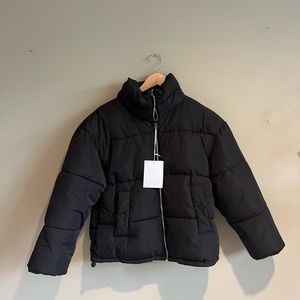 New With Tags Pull & Bear Black Puffer Coat Small